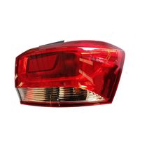 Lanterna traseira direita